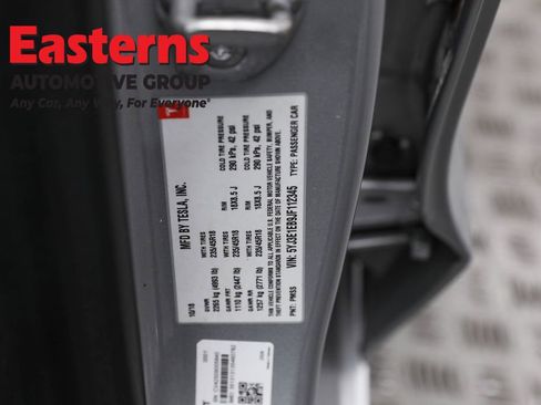 Used 2018 Tesla Model 3 Long Range image 33