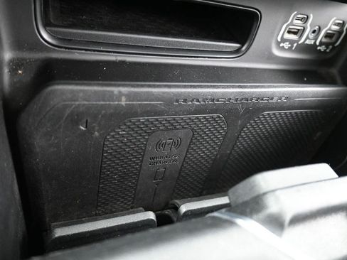 Used 2023 RAM 1500 Laramie AWD/4WD image 14