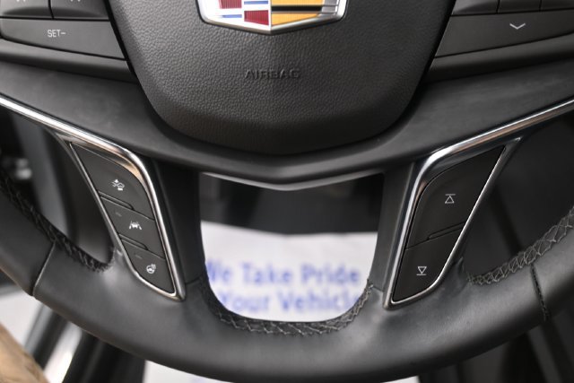 Used 2025 Cadillac XT5 Luxury w/ LPO, Floor Liner Package AWD/4WD image 29