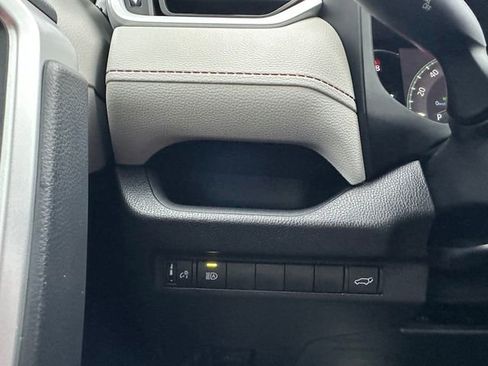 Used 2025 Toyota RAV4 XLE image 13