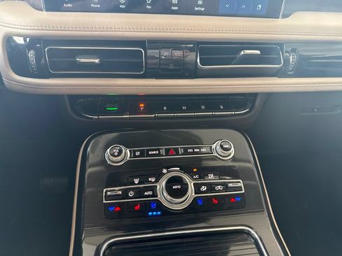Used 2023 Lincoln Nautilus Reserve w/ Equipment Group 201A AWD/4WD image 21
