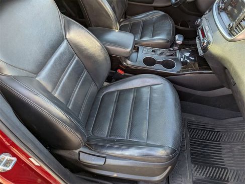 Used 2019 Kia Sorento EX image 28
