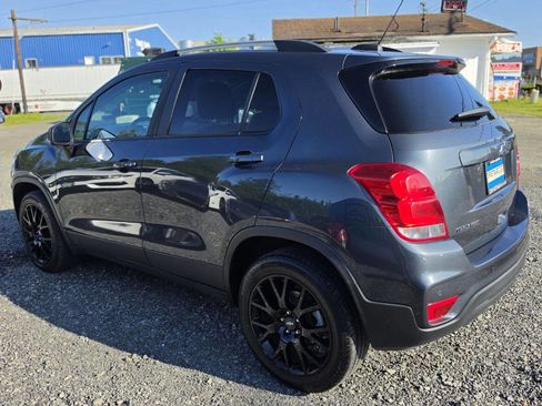 Used 2021 Chevrolet Trax LT w/ Driver Confidence Package AWD/4WD image 5