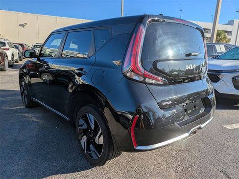 Used 2023 Kia Soul GT-Line image 5