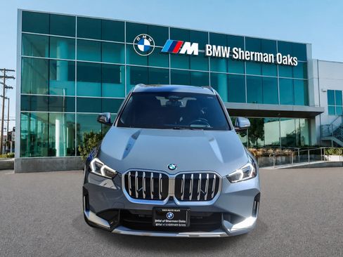 Used 2026 BMW X1 xDrive28i w/ Technology Package AWD/4WD image 2