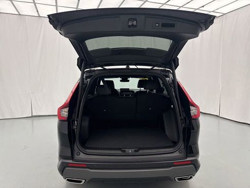 Used 2025 Honda CR-V Sport-L image 11