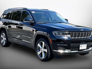 Used 2022 Jeep Grand Cherokee L Limited w/ Luxury Tech Group II AWD/4WD video 1