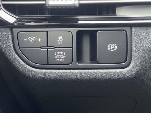 New 2026 Kia Sportage LX image 18