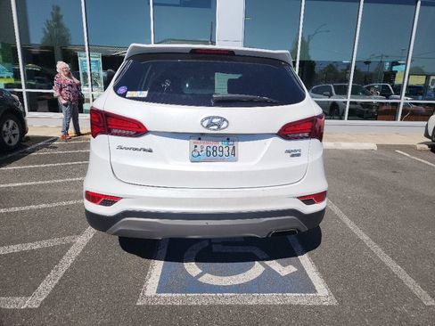 Used 2018 Hyundai Santa Fe Sport AWD/4WD image 7