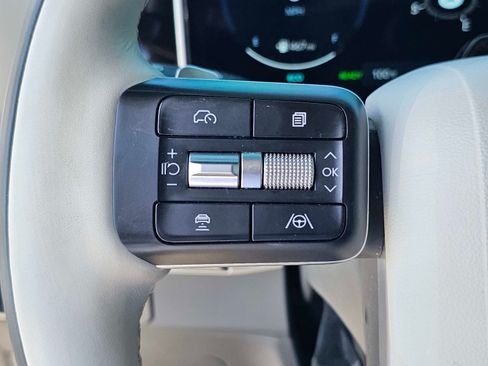 Used 2025 Hyundai Santa Fe Calligraphy FWD image 21