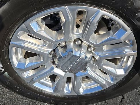 Used 2021 GMC Sierra 2500 Denali w/ Denali Ultimate Package image 34