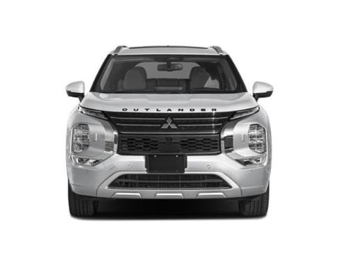 Used 2025 Mitsubishi Outlander 4WD Plug-In Hybrid image 4