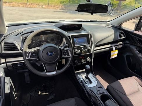 Used 2022 Subaru Impreza 2.0i AWD/4WD image 18