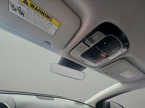 Used 2023 Hyundai Tucson SEL image 16