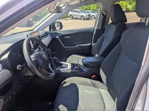 Certified 2024 Toyota RAV4 XLE w/ Weather Package AWD/4WD image 18