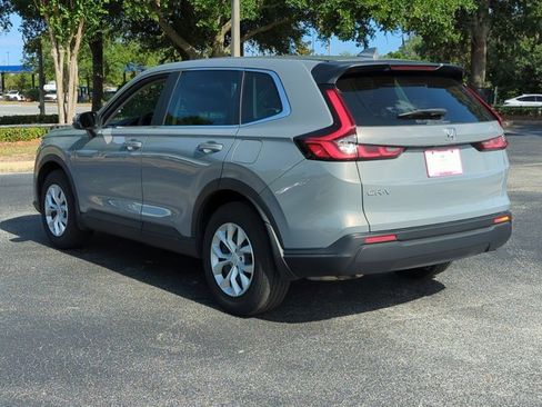 Used 2024 Honda CR-V LX image 7