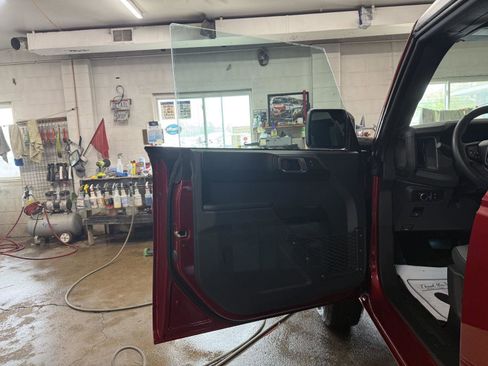 Used 2025 Ford Bronco Big Bend AWD/4WD image 12