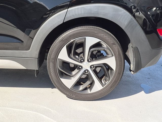 Used 2017 Hyundai Tucson Limited FWD image 13