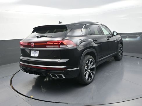 New 2026 Volkswagen Atlas Cross Sport SEL Premium R-Line AWD/4WD image 10