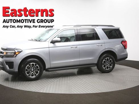 Used 2024 Ford Expedition XLT image 58