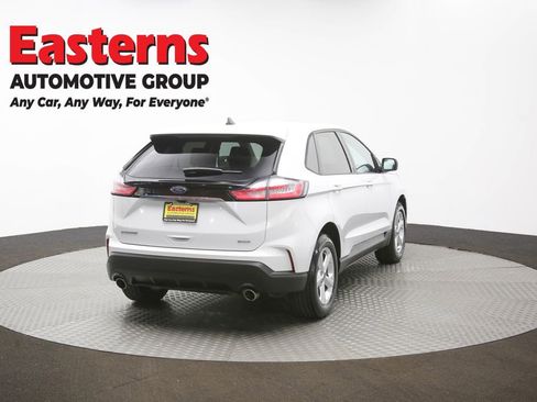 Used 2020 Ford Edge SE image 38