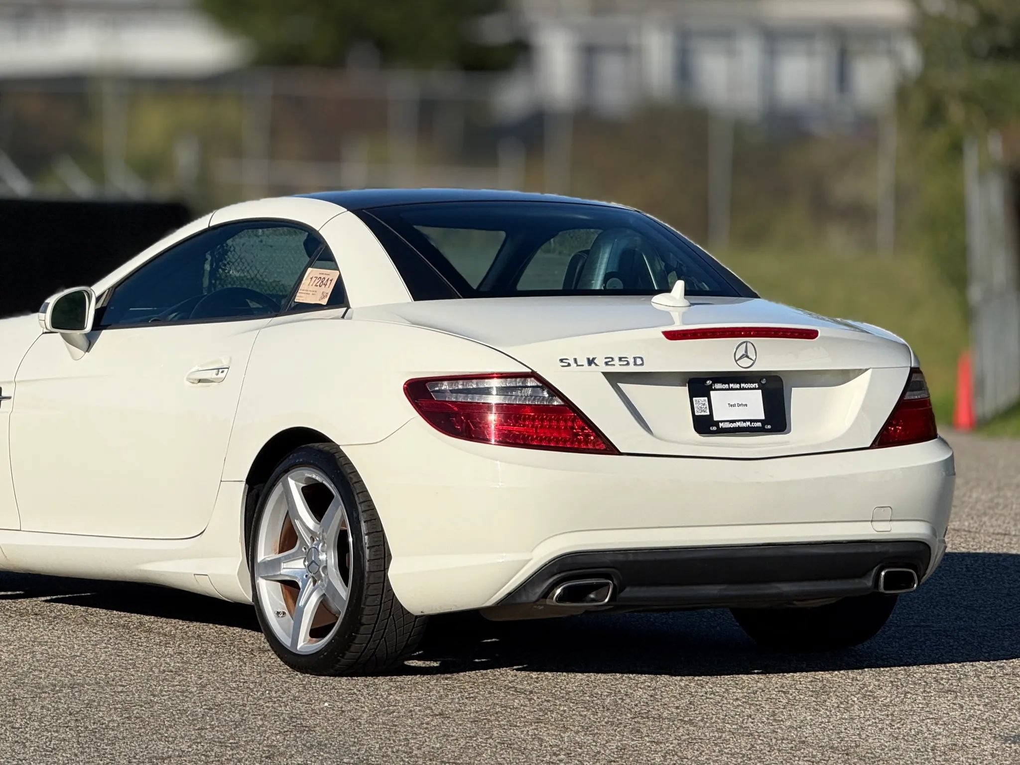 Used 2013 Mercedes-Benz SLK 250 image 15