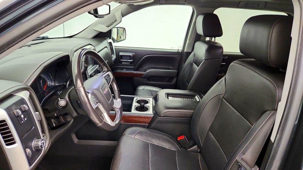 Used 2018 GMC Sierra 1500 SLT w/ Enhanced Driver Alert Package RWD image 19