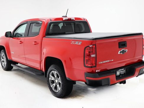 Used 2017 Chevrolet Colorado Z71 image 7