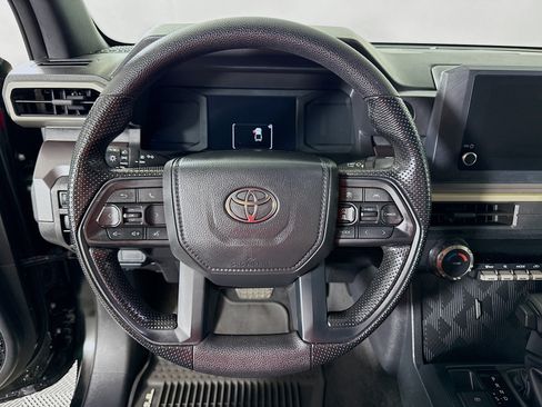 Used 2025 Toyota Tacoma SR5 RWD image 12