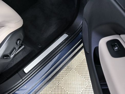 Certified 2026 Volvo XC60 B5 Core image 25