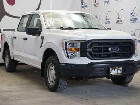 Used 2022 Ford F150 XL w/ Trailer Tow Package image 3