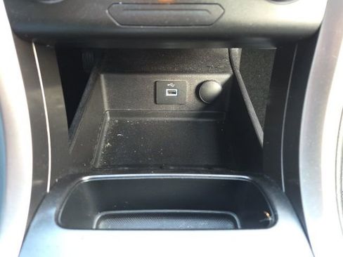 Used 2018 Ford Fusion S image 25