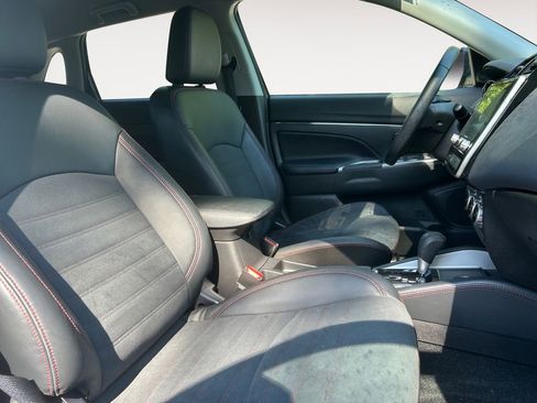 Used 2022 Mitsubishi Outlander Sport SE AWD/4WD image 15