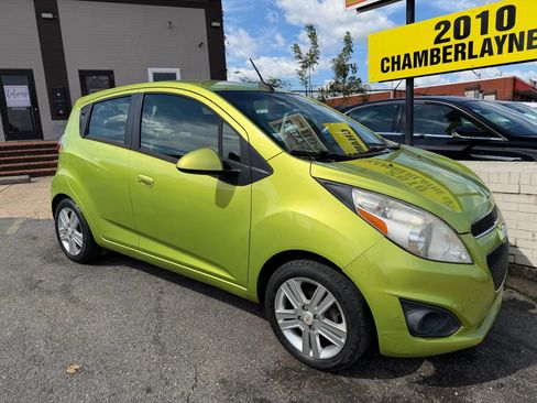Used 2013 Chevrolet Spark LT image 2
