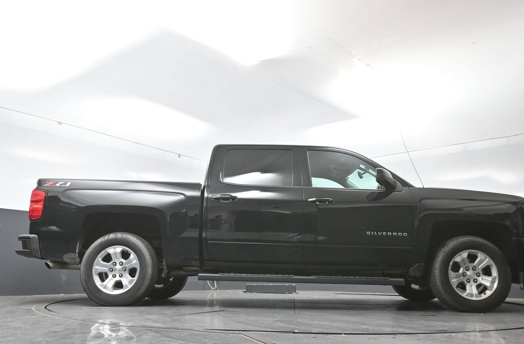 Used 2018 Chevrolet Silverado 1500 LT w/ All Star Edition AWD/4WD image 48