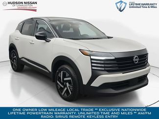 Used 2025 Nissan Kicks SV video 1