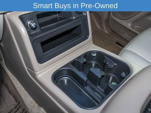 Used 2003 Chevrolet Suburban 2500 LT w/ LT Preferred Equipment Group image 24