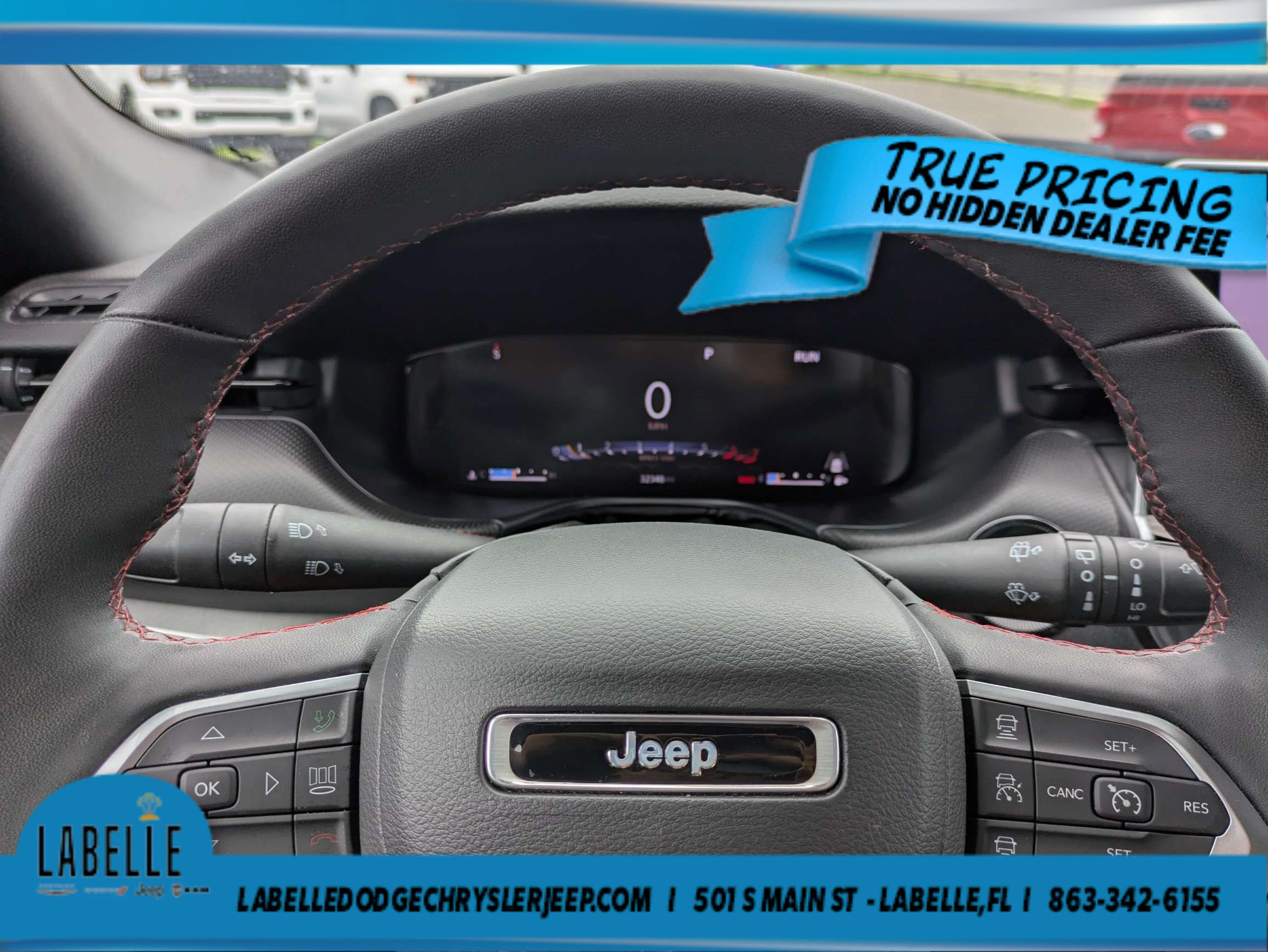 Used 2025 Jeep Compass Trailhawk w/ Trailhawk Elite Group AWD/4WD image 30