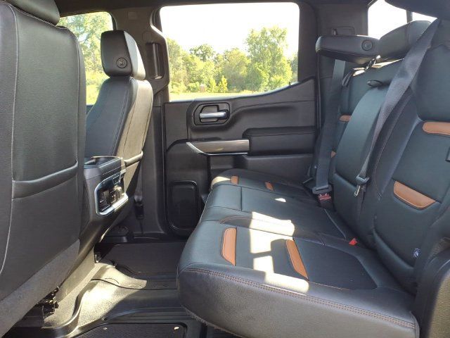 Used 2021 GMC Sierra 1500 AT4 w/ AT4 Premium Package AWD/4WD image 15