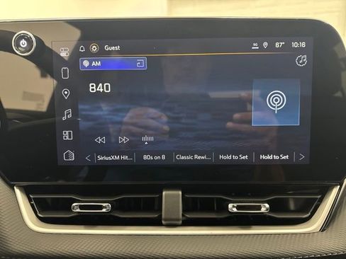 New 2026 Chevrolet Equinox LT w/ Convenience Package II FWD image 15