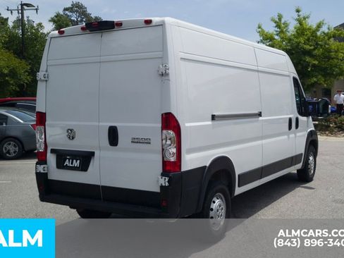 Used 2023 RAM ProMaster 2500 FWD image 5