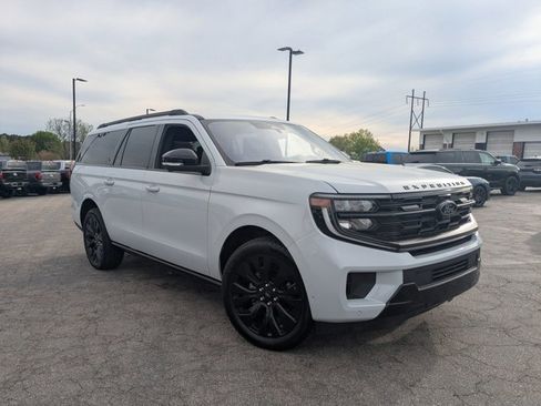 Certified 2025 Ford Expedition Max Platinum w/ Stealth Appearance Package image 2