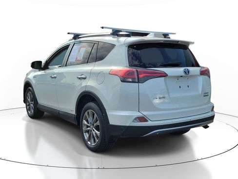Used 2018 Toyota RAV4 Limited w/ Advanced Technology Package AWD/4WD image 3