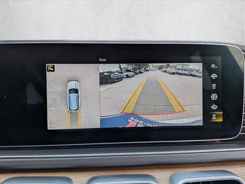 Used 2020 Mercedes-Benz GLE 450 4MATIC image 11