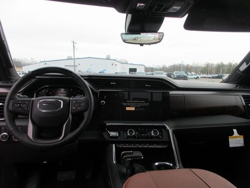 New 2026 GMC Sierra 1500 Denali Ultimate image 17