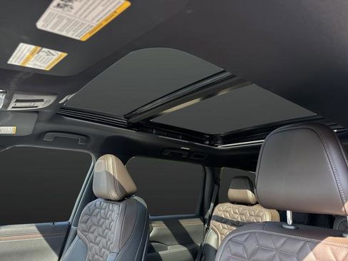 New 2026 Nissan Armada Platinum w/ Convenience Package image 7