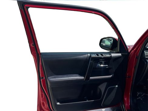 Used 2024 Toyota 4Runner TRD Off-Road image 20