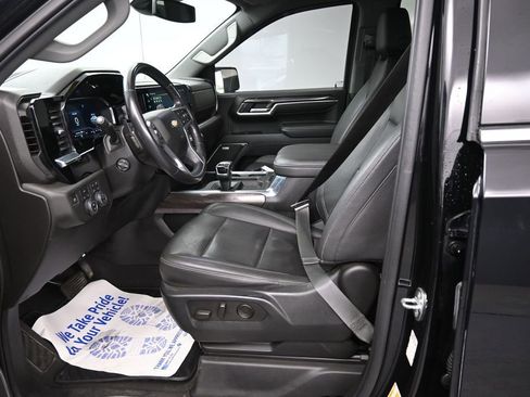 Used 2023 Chevrolet Camaro LT RWD image 28