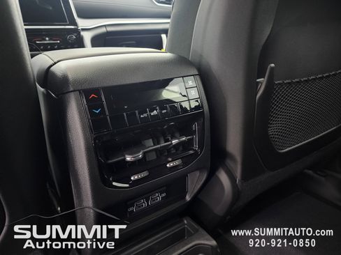 New 2025 Jeep Grand Cherokee L Laredo w/ Trailer Tow Package image 41