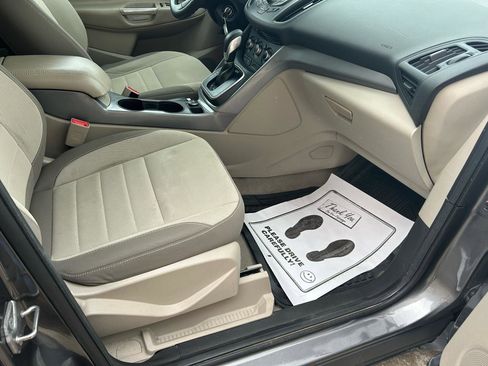 Used 2013 Ford Escape SE image 12
